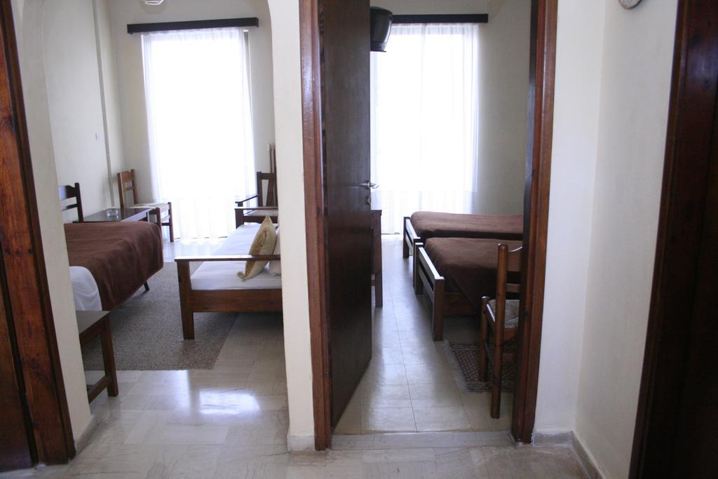 Aparthotel Iliahtides Amarynthos Værelse billede